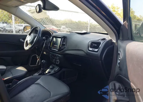 2021 Jeep Compass Limited 4X4 from USA, damaged, VIN 3C4NJDCB3MT541088